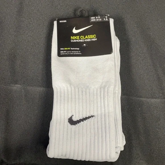 Nike classic cushioned knee high socks top